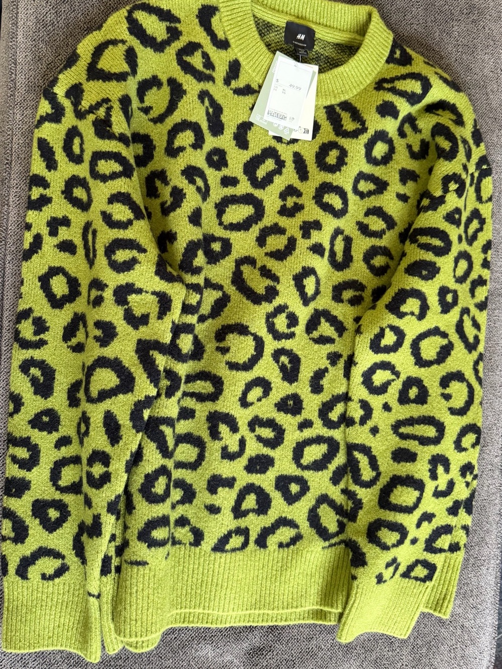 H&M Neon Green Black Leopard-Print Crewneck Sweater